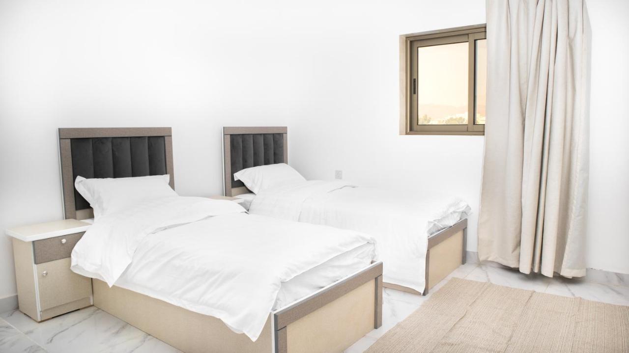 Comfortable & Big Family Apartments 10Mins Drive To Al-Masjid -Nabawi - Nozol Noor 2 المدينة المنورة المظهر الخارجي الصورة