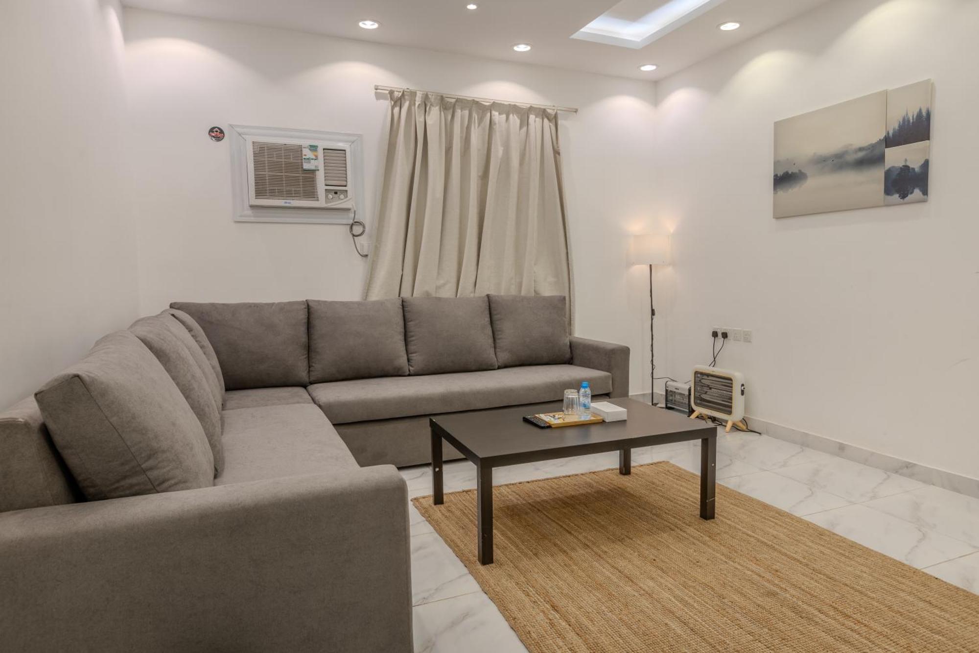 Comfortable & Big Family Apartments 10Mins Drive To Al-Masjid -Nabawi - Nozol Noor 2 المدينة المنورة المظهر الخارجي الصورة