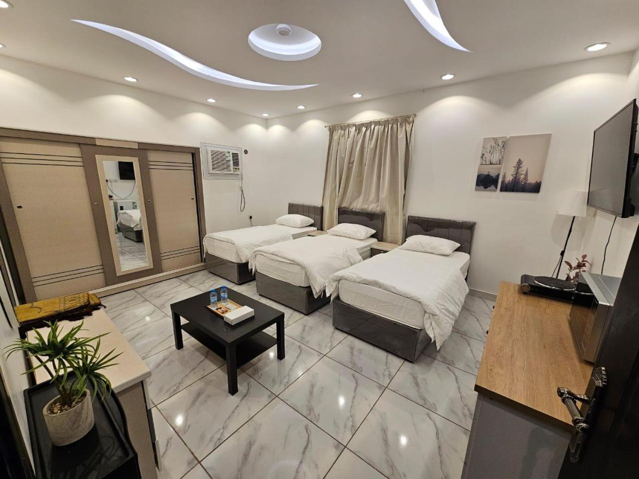 Comfortable & Big Family Apartments 10Mins Drive To Al-Masjid -Nabawi - Nozol Noor 2 المدينة المنورة المظهر الخارجي الصورة